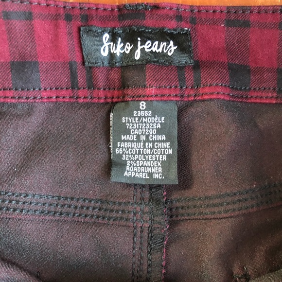 !! SOLD!! NWT. NBW.  DARK RED PLAID JEANS SZ8 - Picture 3 of 3
